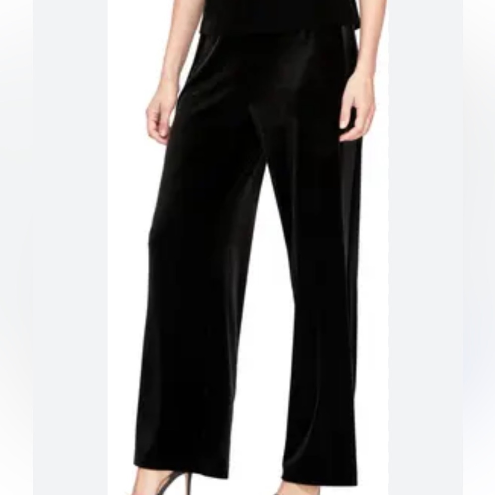 Richel Zoe black velvet Elegant Black Wide-Leg Pants size medium